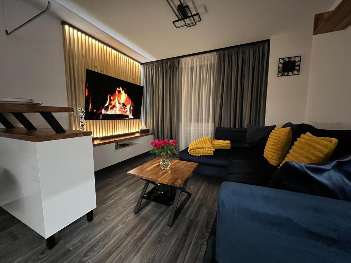 Apartman Piccoladuo V Banskej Bystrici Banská Bystrica Exterior foto